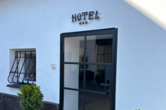 hotel_vchod
